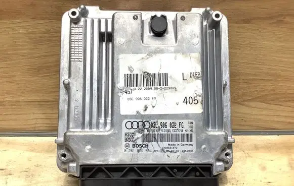Audi A6 S6 C6 4F Engine control unit/module 03L906022FG 0281015014