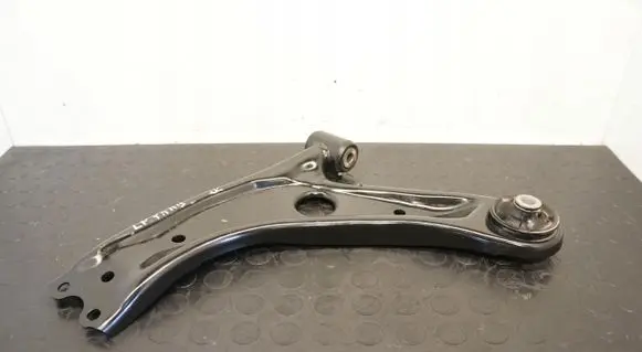Toyota Yaris XP210 Front control arm 48606-K002C