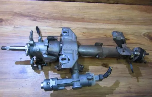 Steering wheel axle