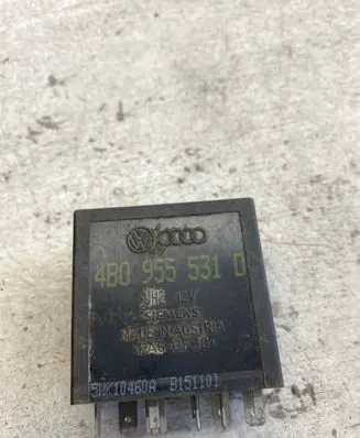 Audi A6 S6 C5 4B Other relay 4b0955531d