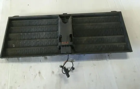 Maserati Levante Intercooler air guide/duct channel C63537100