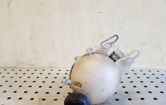 Peugeot 208 Coolant expansion tank/reservoir 9652621280 9680163780