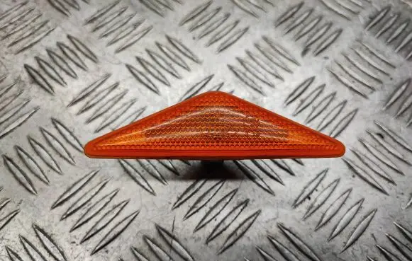Ford Focus Front fender indicator light XS4H3K354A