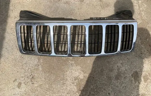 Jeep Grand Cherokee (WK) Front grill 55156814AE 5JF94TRMAE 110093748992