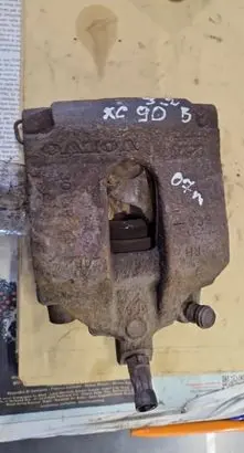 Volvo XC90 Rear brake caliper