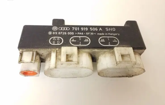 Volkswagen Sharan Coolant fan relay 701919506A 898726000