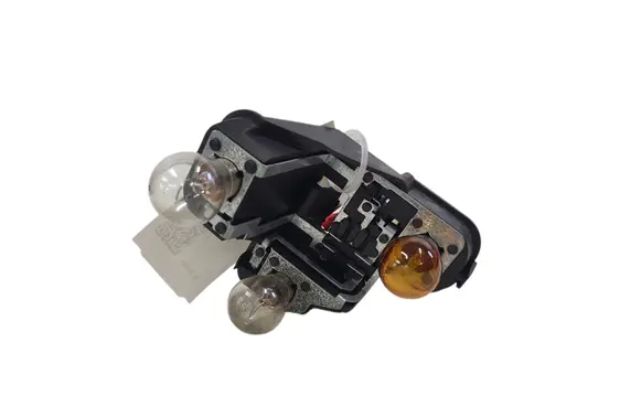 Volvo V40 Tail light bulb cover holder 31290851