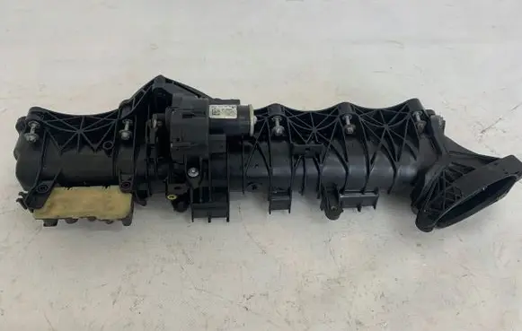 Mercedes-Benz E W213 Intake manifold
