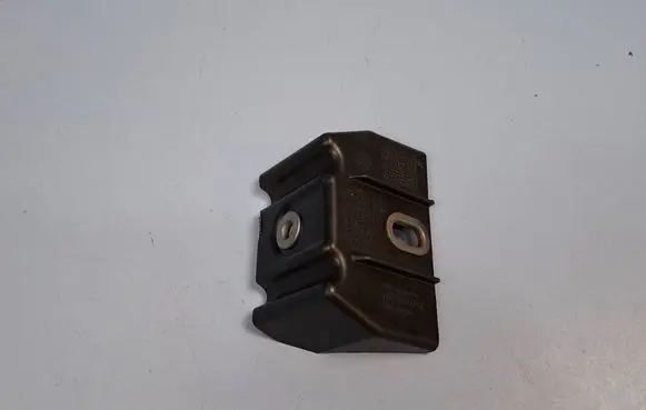 Volkswagen Transporter - Caravelle T5 Radiator support slam panel bracket 7E0805731B
