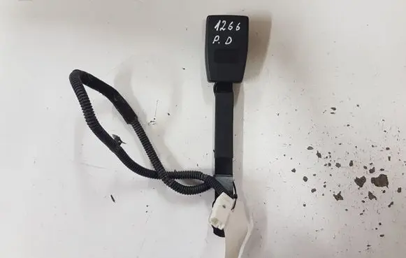 KIA Magentis Front seatbelt buckle 070622