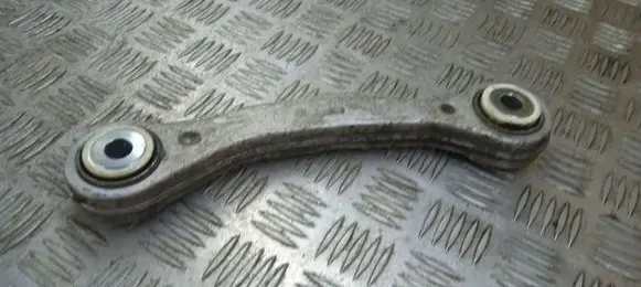 Maserati Levante Rear upper control arm/wishbone 067003724