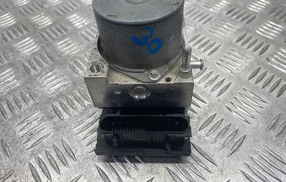 Toyota Aygo AB10 ABS Pump 445100H010 0265231579
