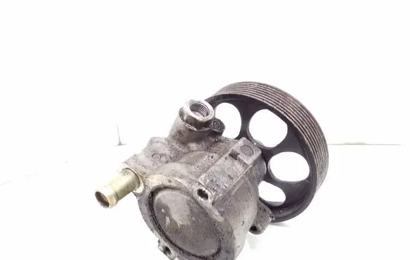 Nissan Primera Power steering pump 26054891 067245