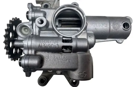 Volvo V60 Oil pump 16804704 31330979