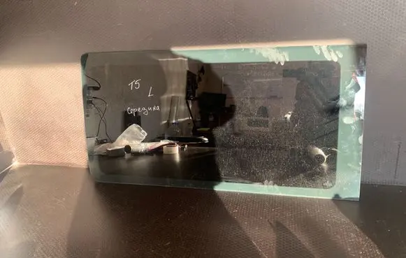 Volkswagen Multivan T5 Side middle window/glass 43R000015