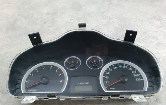 Hyundai Santa Fe Speedometer (instrument cluster) 