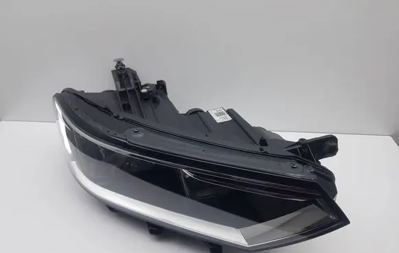 Volkswagen PASSAT B8 Headlight/headlamp 3G1941006C X601VF25K2QC 90049911