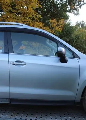 Subaru Forester SJ Front door 61009SG0009P