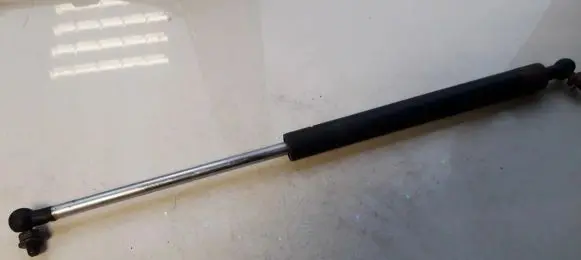 Lexus GS 300 400 430 Tailgate/trunk strut/damper