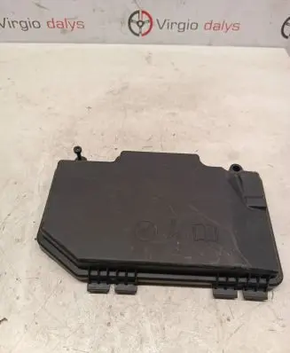 Mercedes-Benz S C217 Fuse box cover A2225404319