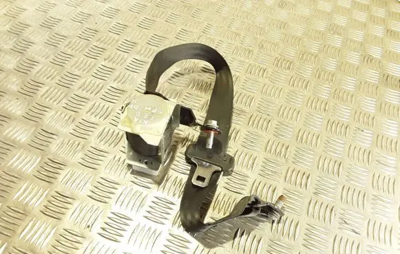 KIA Ceed Rear seatbelt