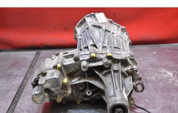 Suzuki Grand Vitara I Gearbox transfer box case 