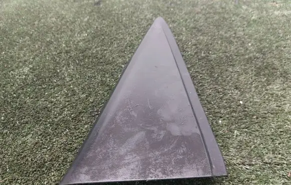 Toyota Yaris Rear door glass trim molding 676730D030