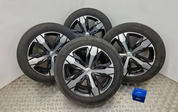 Peugeot 5008 II R18 alloy rim
