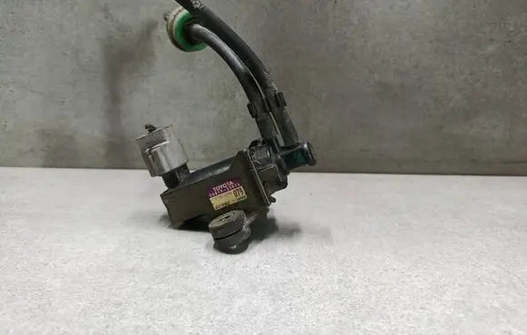 Toyota Yaris Turbo solenoid valve 2581933010 1397000790