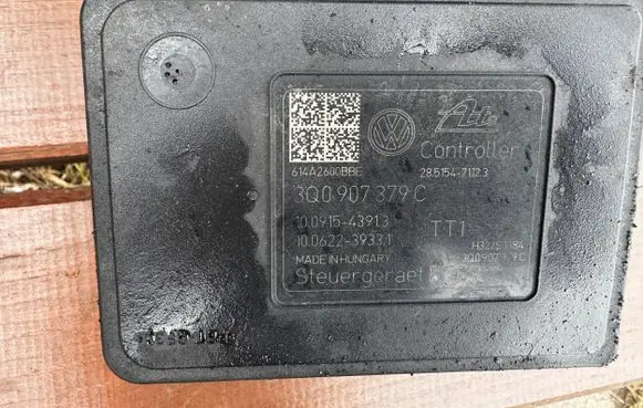 Skoda Octavia Mk3 (5E) ABS Pump 3Q0907379C