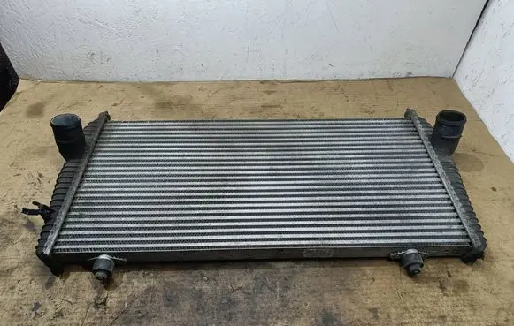 Citroen C6 Intercooler radiator 9646300980 D1386007 0853654