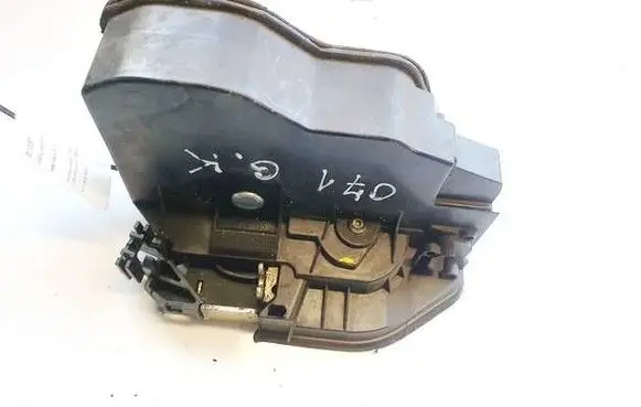 BMW 5 GT F07 Rear door lock 7202147 A053702