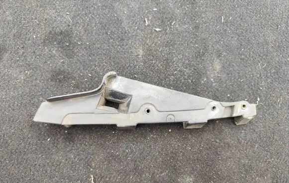 Mini One - Cooper R50 - 53 Front bumper mounting bracket 6800799