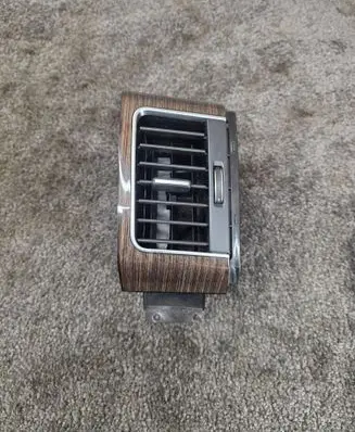 Land Rover Range Rover Sport L494 Dashboard side air vent grill/cover trim DK62046B31A DK62046B31AA DK6M04395