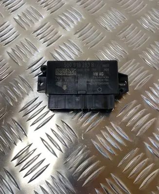 Skoda Octavia Mk3 (5E) Parking PDC control unit/module 5Q0919283B 5Q0919283 306089