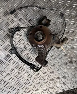 Audi A4 S4 B7 8E 8H Rear wheel hub spindle/knuckle 