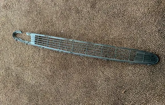 Mercedes-Benz A W168 Front bumper lower grill 1688850223