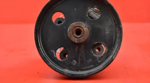 Chrysler Grand Voyager V Power steering pump