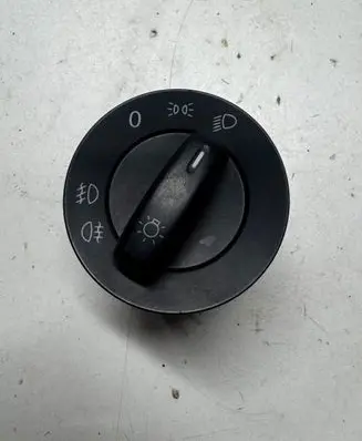 Volkswagen Golf VI Light switch 1K0941431Q 04068503