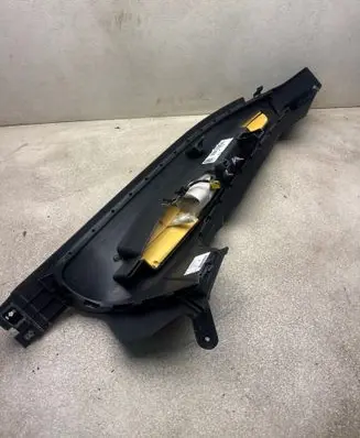 Volkswagen PASSAT B8 Side airbag 1297713 3G9885701D 10032015
