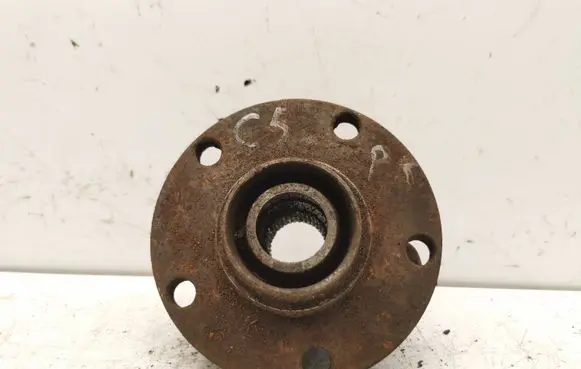 Audi A6 S6 C5 4B Front wheel bearing hub 