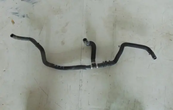 Audi A8 S8 D4 4H Engine coolant pipe/hose 4H1819672L