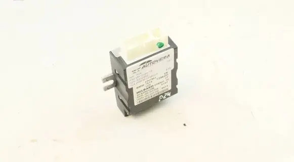 BMW M4 F82 F83 Fuel injection pump control unit/module 7398495 16147398495 0142901296