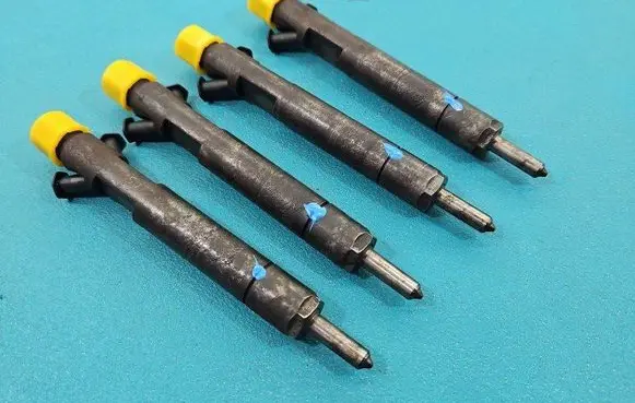 Fuel injector