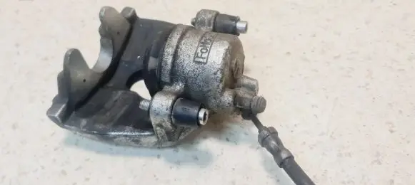 Ford Focus Front brake caliper 814 6NL
