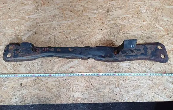 Mitsubishi Carisma Front axle beam