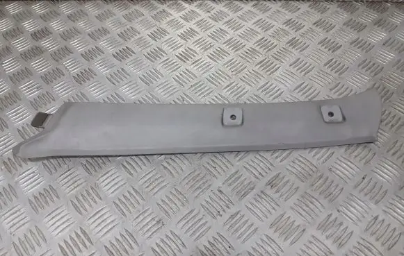 Mitsubishi Pajero Pinin (D) pillar trim (bottom) MR480024