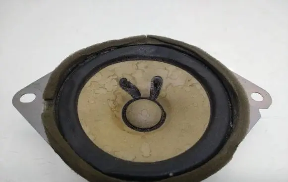 Toyota Aygo AB10 Panel speaker 861600H010
