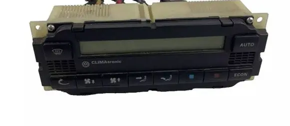 Volkswagen PASSAT B5 Climate control unit 1J1907044