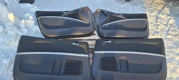 Toyota Corolla Verso AR10 Door card panel trim set 